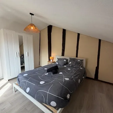 Apartment Duplex En Plein Coeur De - 2 - 4 Voyageurs